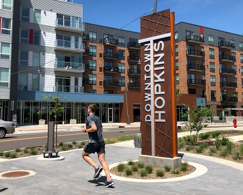 Hopkins Faux Corten Monument 500sm