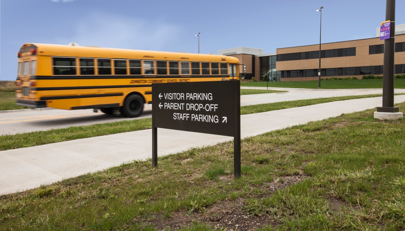 JHS Directional Sign 1400 1