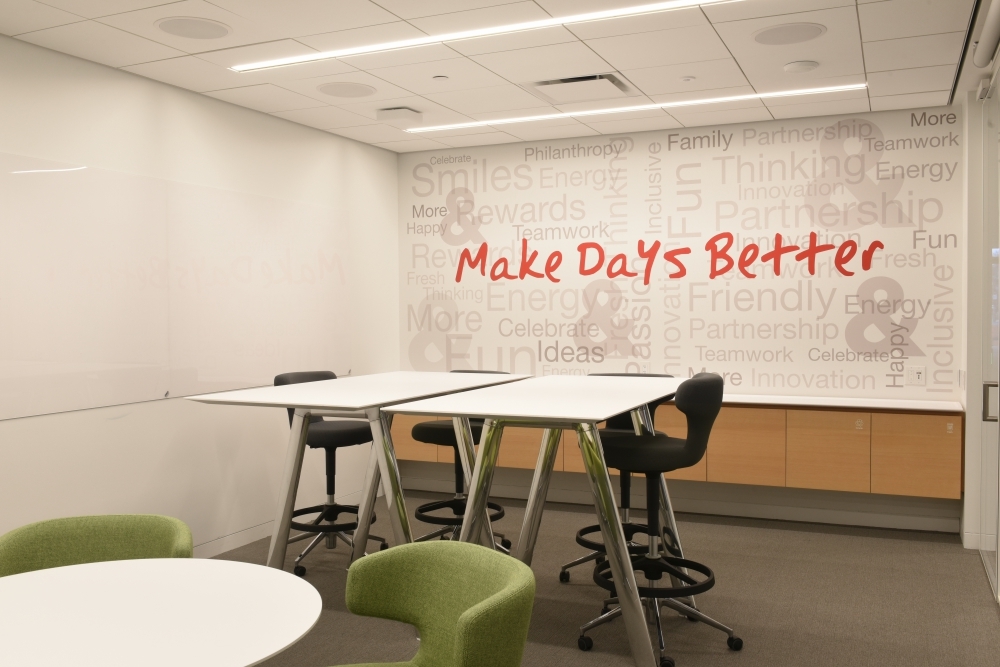 Environmental Graphics Krause Gateway
